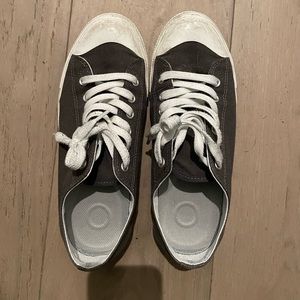 Muji shoes gray size 8 women